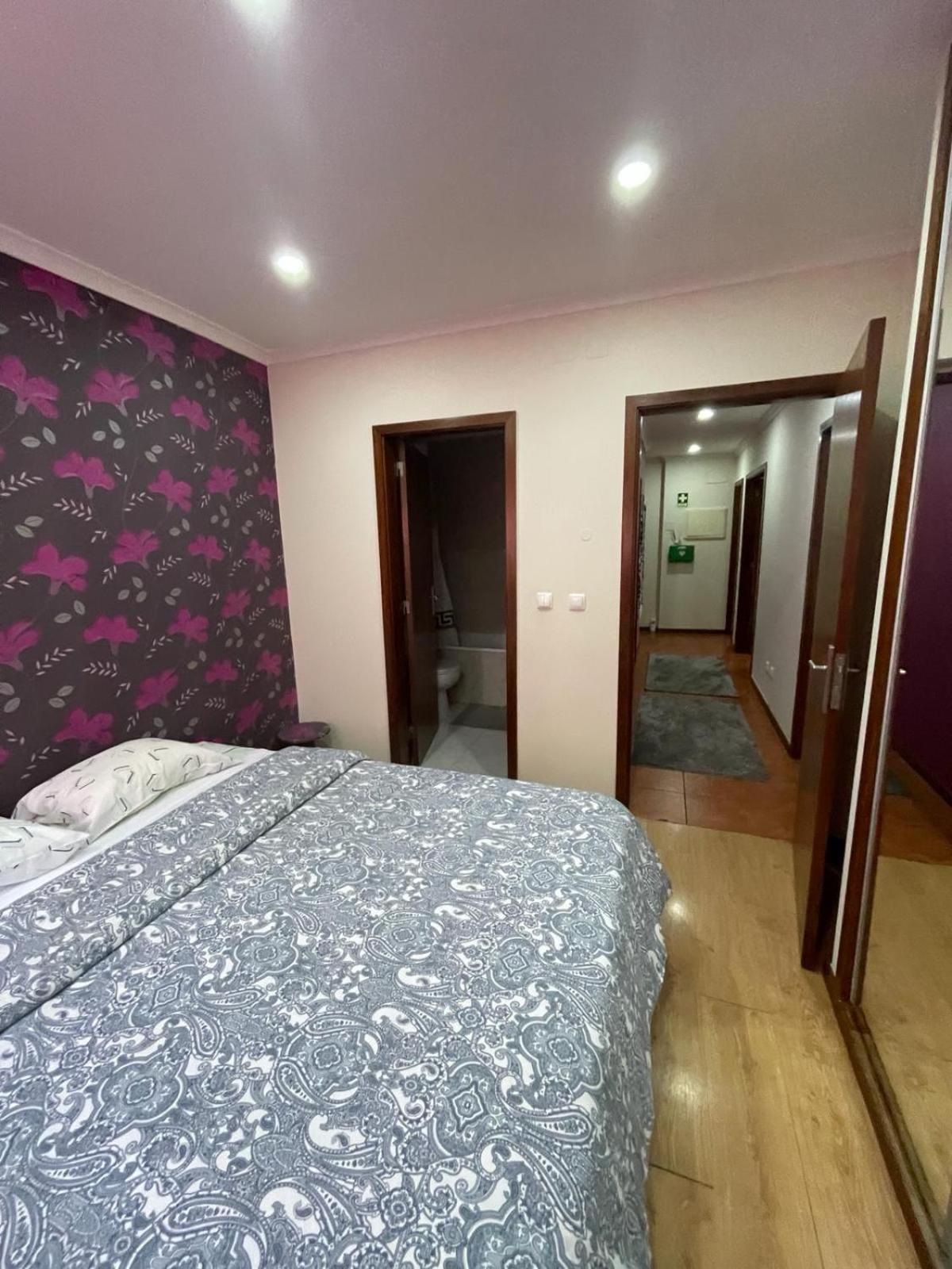 Flat4U Apartment Paredes  Ngoại thất bức ảnh