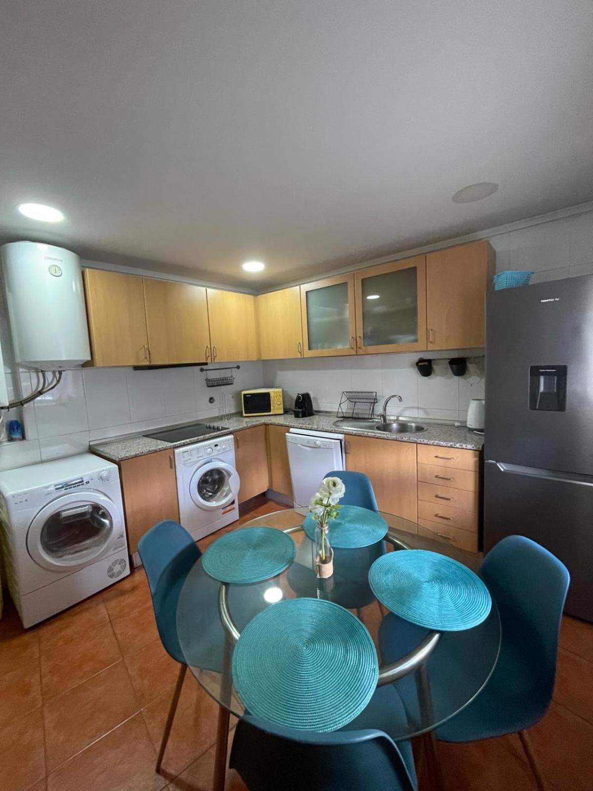 Flat4U Apartment Paredes  Ngoại thất bức ảnh